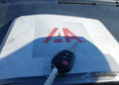 2018 Toyota Rav4 Le z USA, uszkodzony, nr VIN JTMZFREV9JJ167760